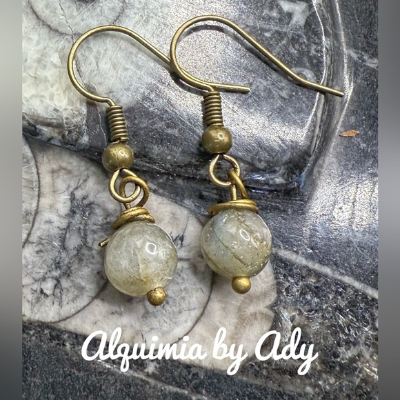 Alquimia Gold and Gray Stone Earrings labradorite - Picture 1 of 1